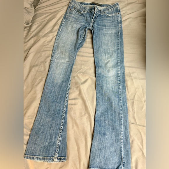 Jeans - Picture 2 of 3